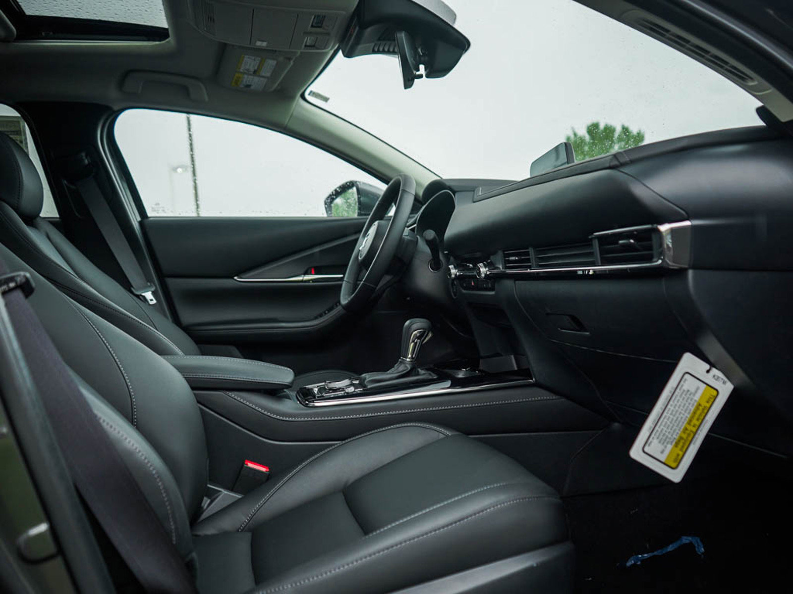 2025 Mazda CX-30 2.5 S Preferred photo 9