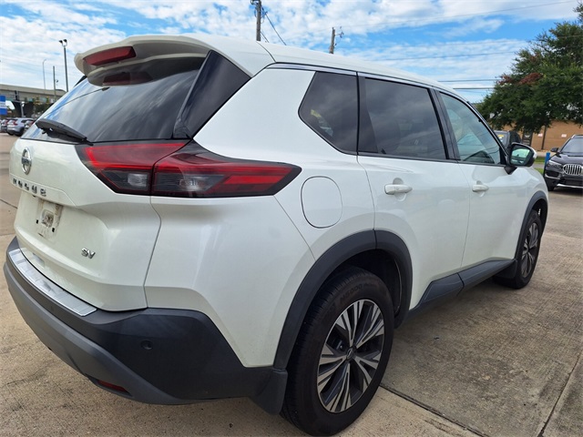 2021 Nissan Rogue SV photo 3
