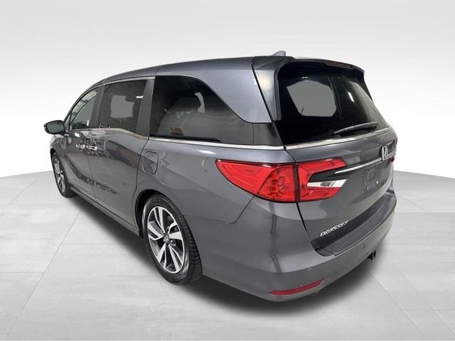2021 Honda Odyssey Touring photo 4