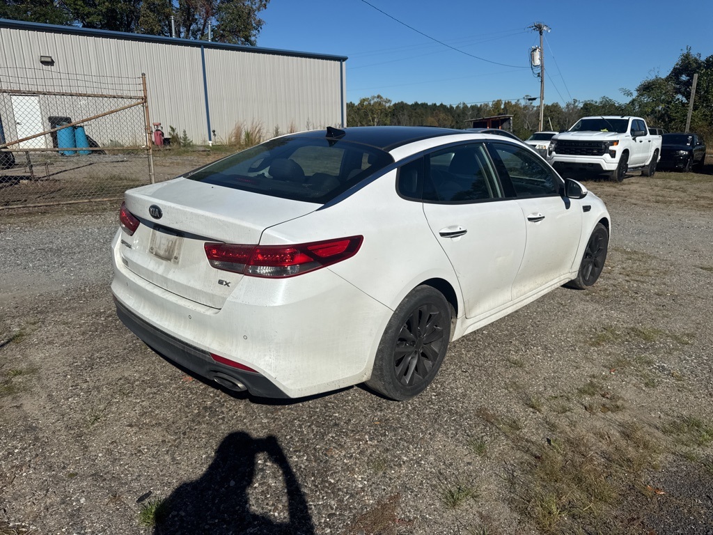 2018 Kia Optima EX photo 4