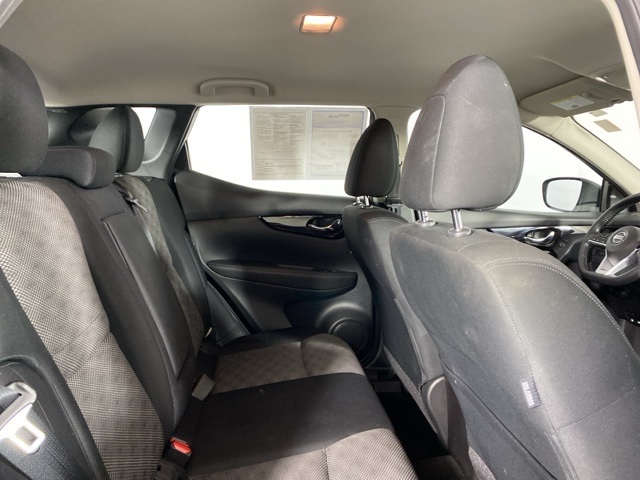 2022 Nissan Rogue Sport SV photo 23