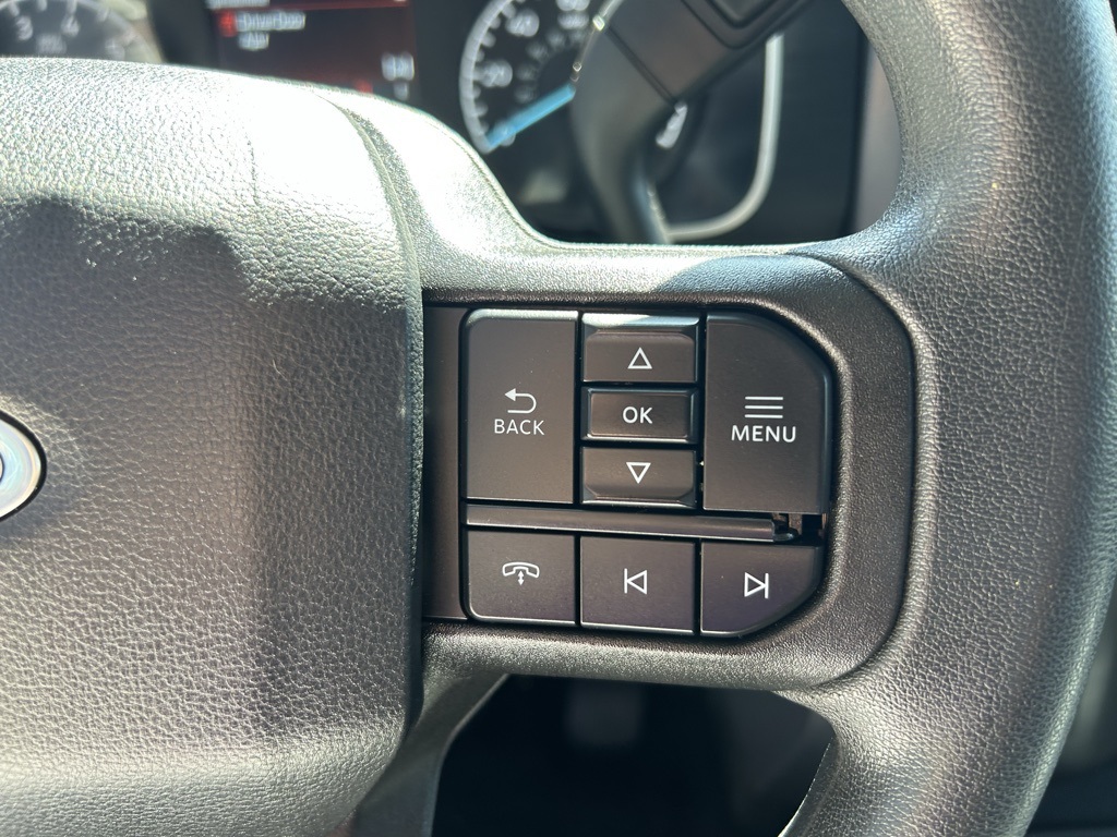 2022 Ford F-150 XL photo 16