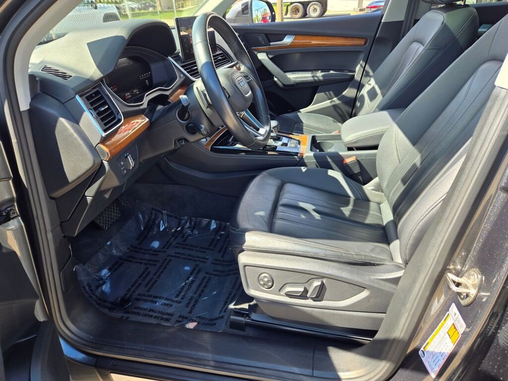 2023 Audi Q5 45 S line Premium Plus photo 17