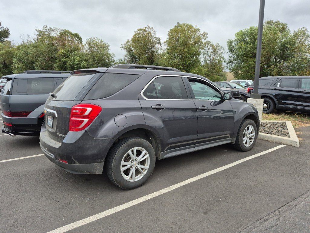 2016 Chevrolet Equinox LT photo 4