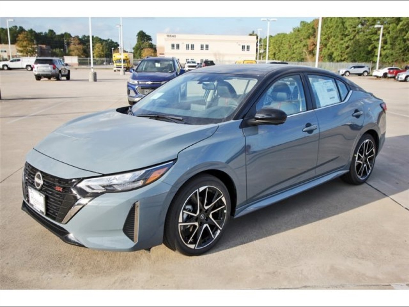 2025 Nissan Sentra SR Gray at Robbins Nissan