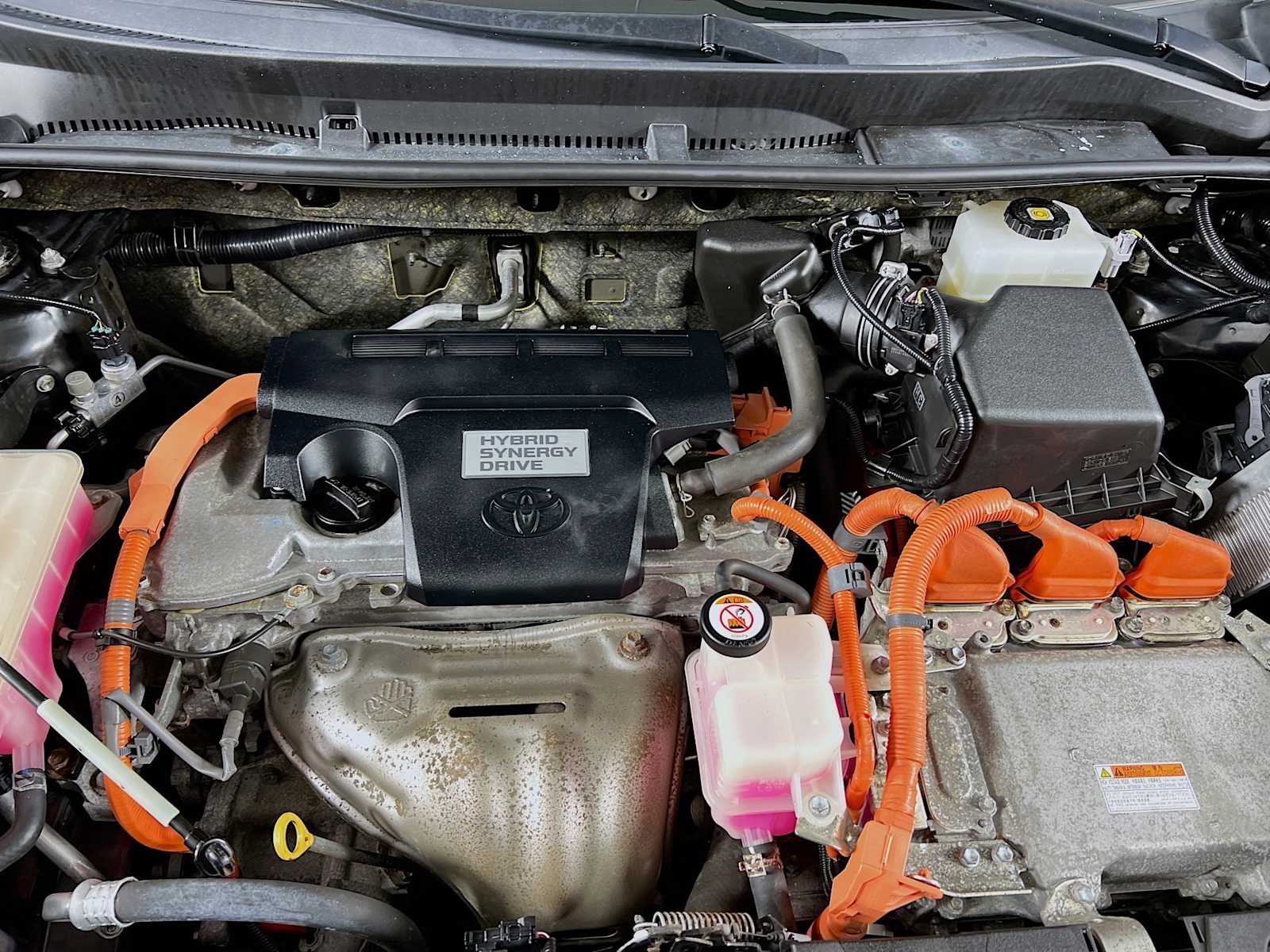 2018 Toyota RAV4 Hybrid Limited photo 29
