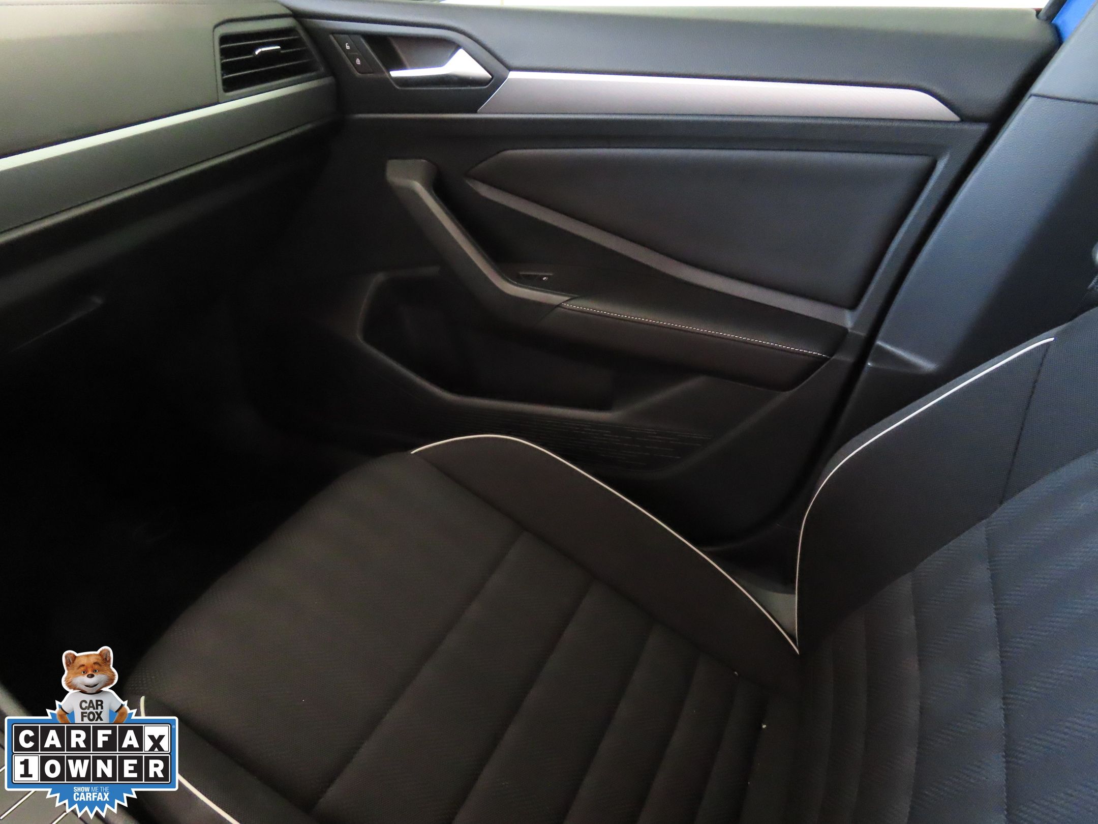 2023 Volkswagen Jetta 1.5T Sport photo 16