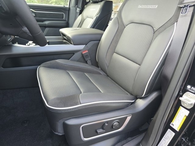 2026 Ram 1500 Laramie photo 4