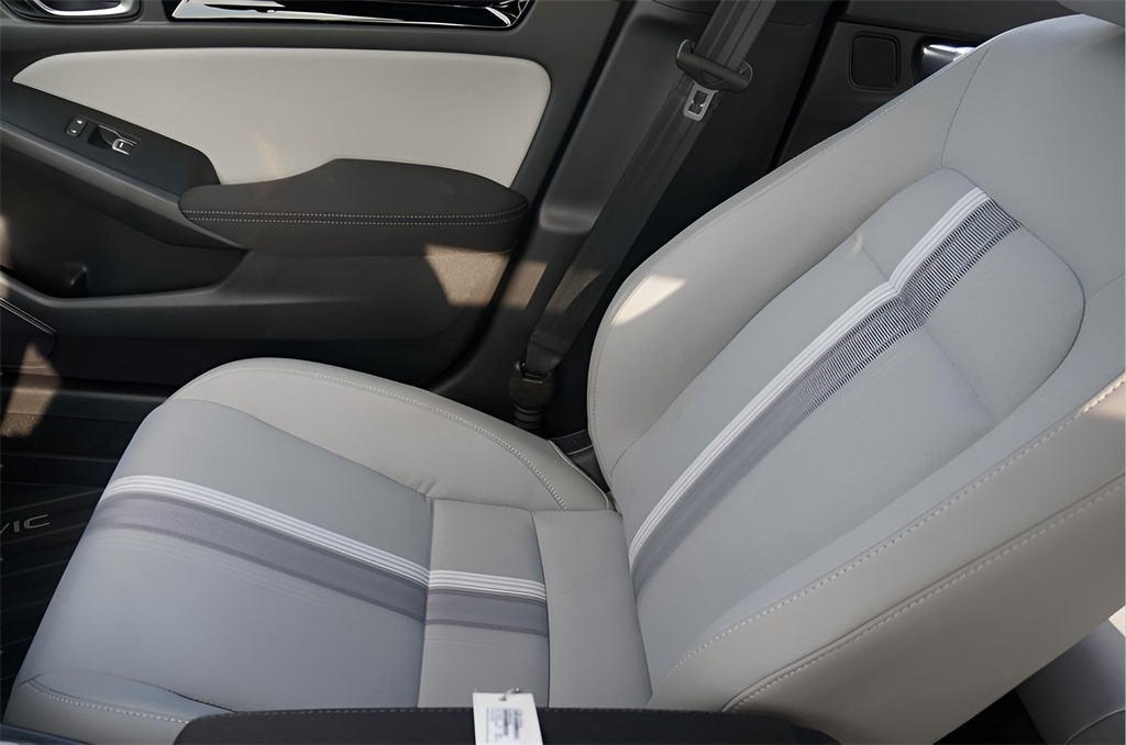 2026 Honda Civic Hybrid Sport photo 17