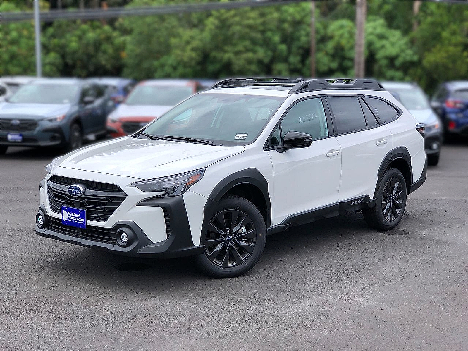 2025 Subaru Outback Onyx Edition's photo