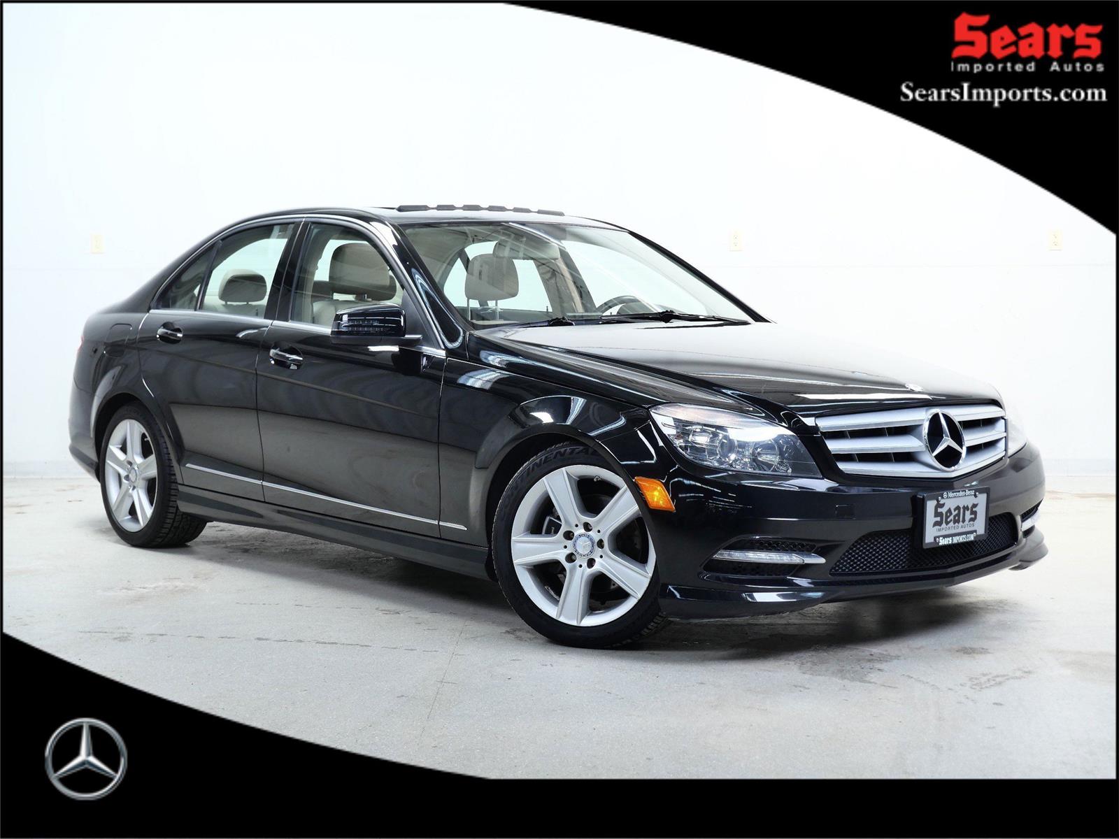 2011 Mercedes-Benz C-Class C300 Luxury's photo