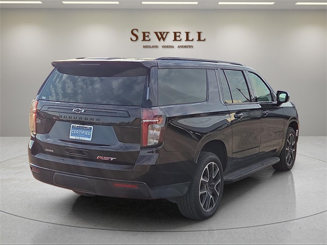 2023 Chevrolet Suburban RST photo 3