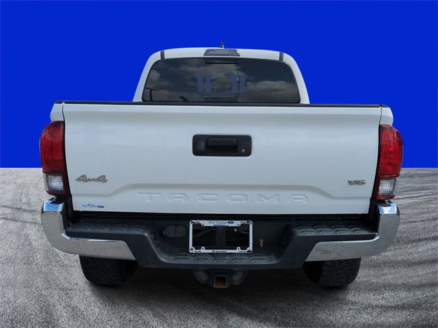 2018 Toyota Tacoma SR5 photo 4