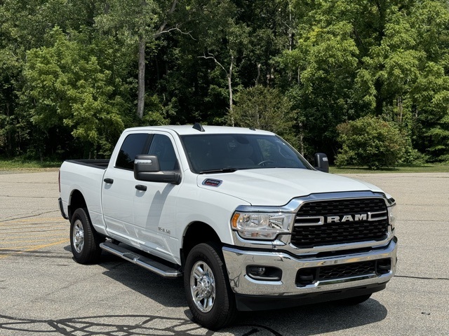 2024 Ram 2500 Big Horn photo 3