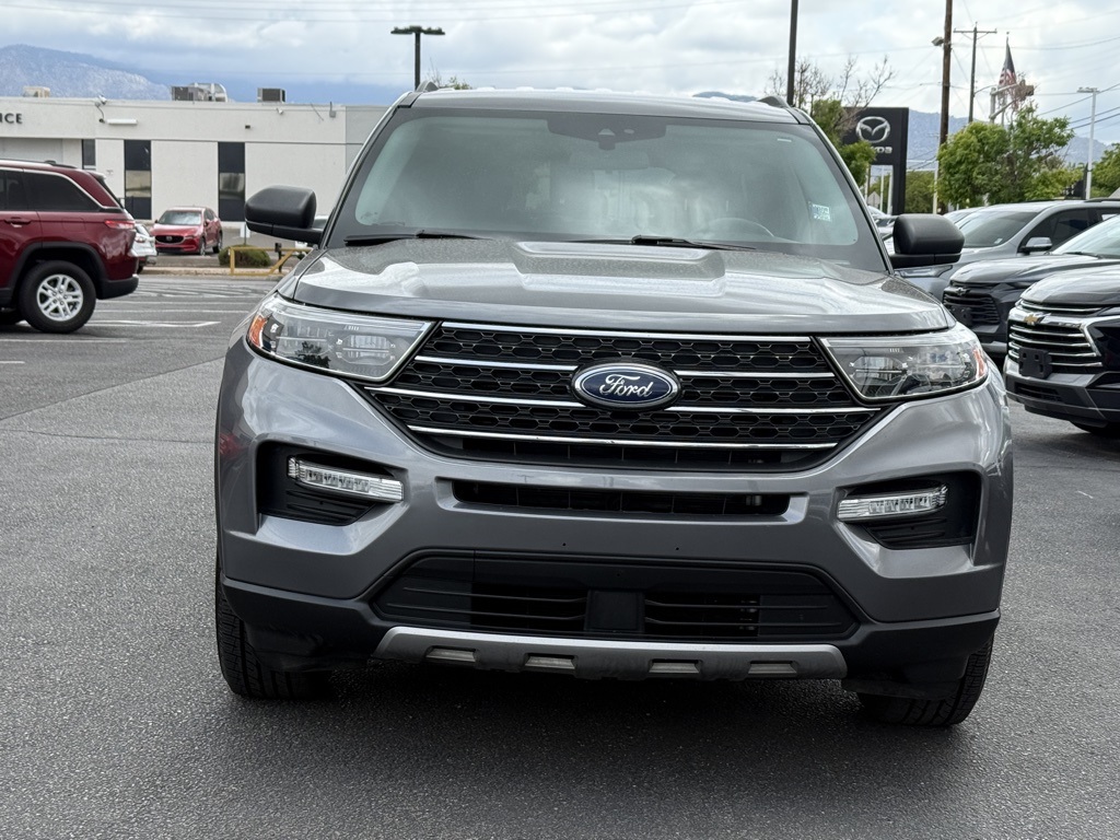 2022 Ford Explorer XLT photo 2