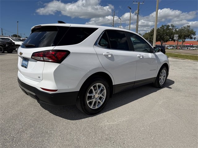 2024 Chevrolet Equinox LT photo 3