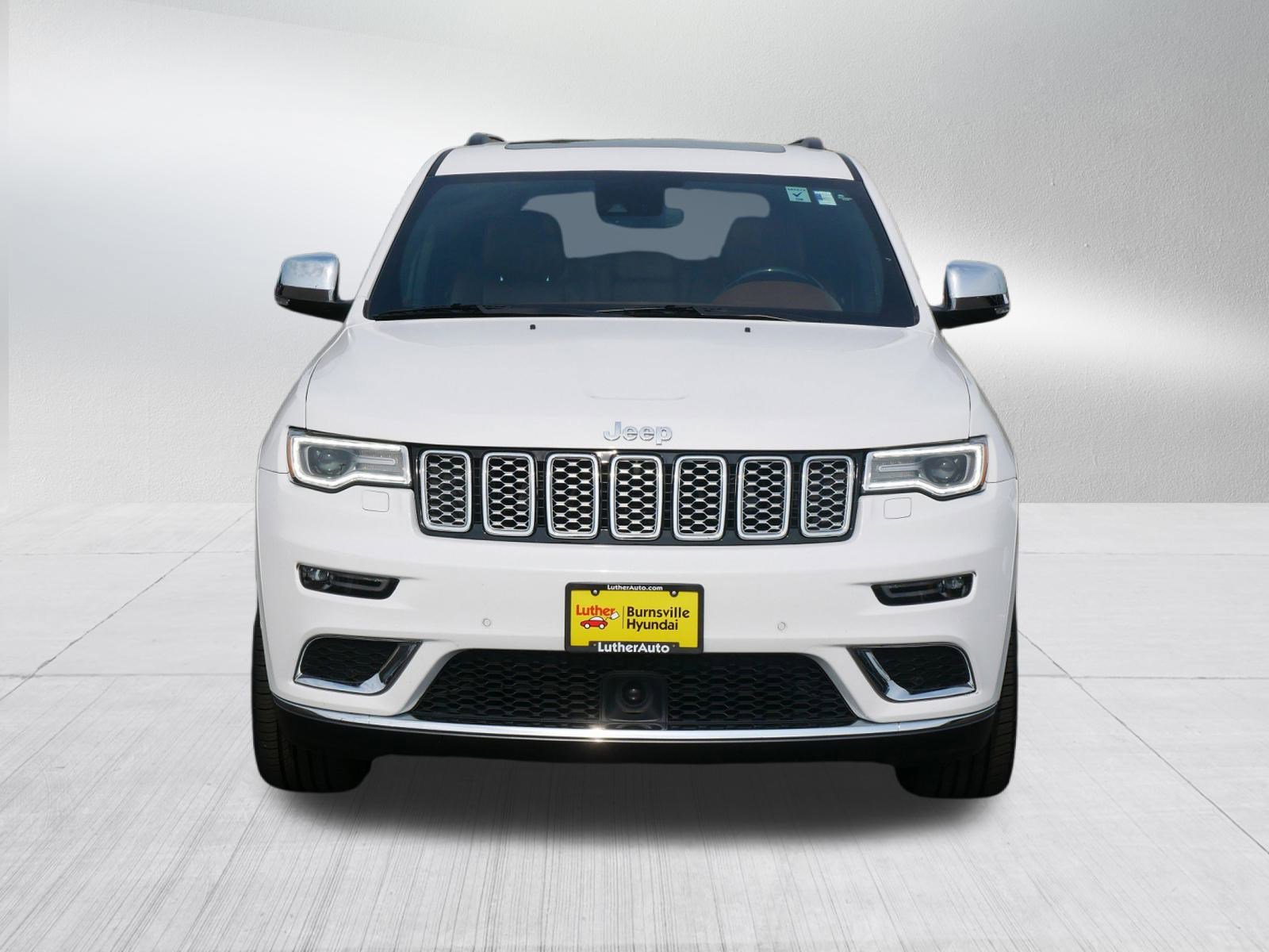 Used 2019 Jeep Grand Cherokee Summit with VIN 1C4RJFJG7KC767719 for sale in Burnsville, Minnesota