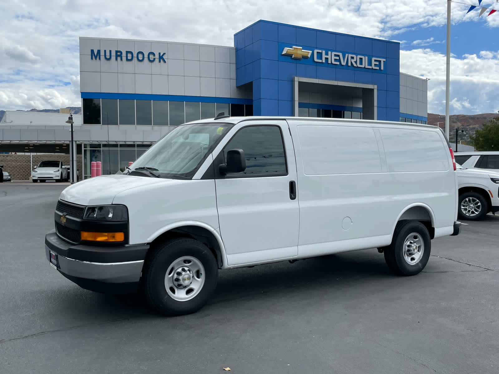 2025 Chevrolet Express Cargo Work Van's photo