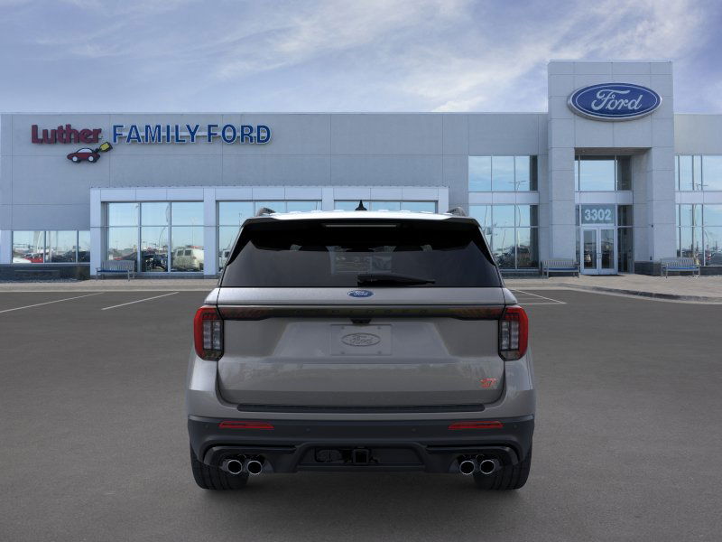 2025 Ford Explorer ST photo 26