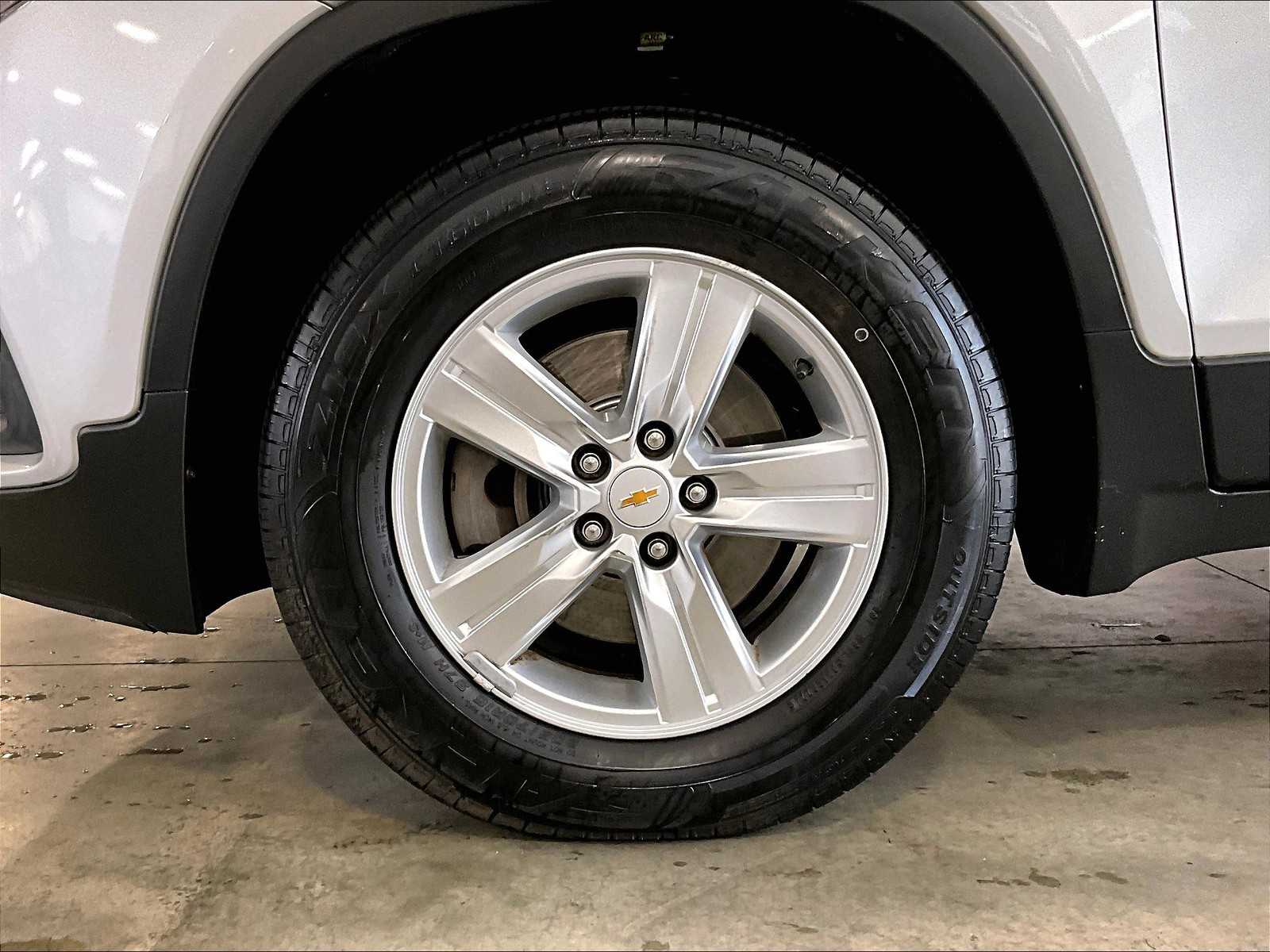 2019 Chevrolet Trax LT photo 7