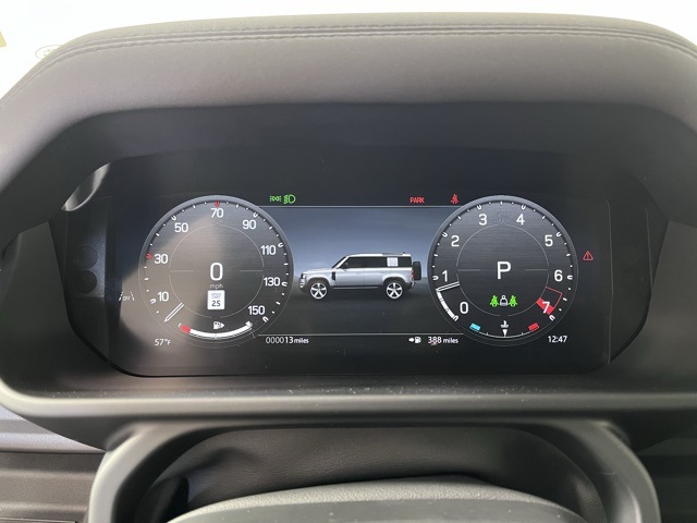 2025 Land Rover Defender 110 S photo 16