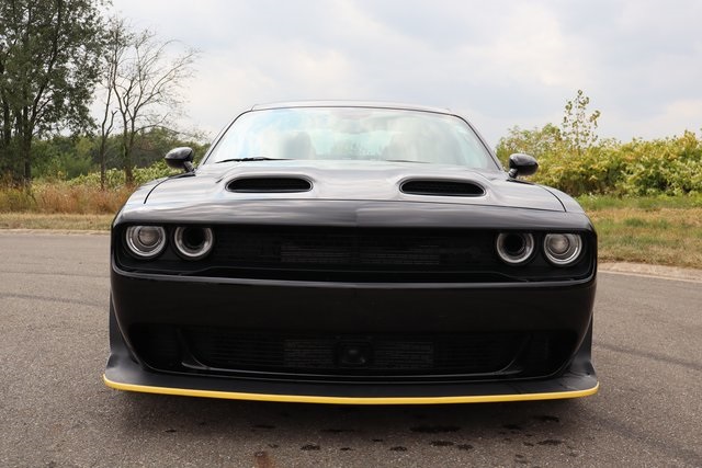 2023 Dodge Challenger SRT8 Hellcat Widebody photo 4