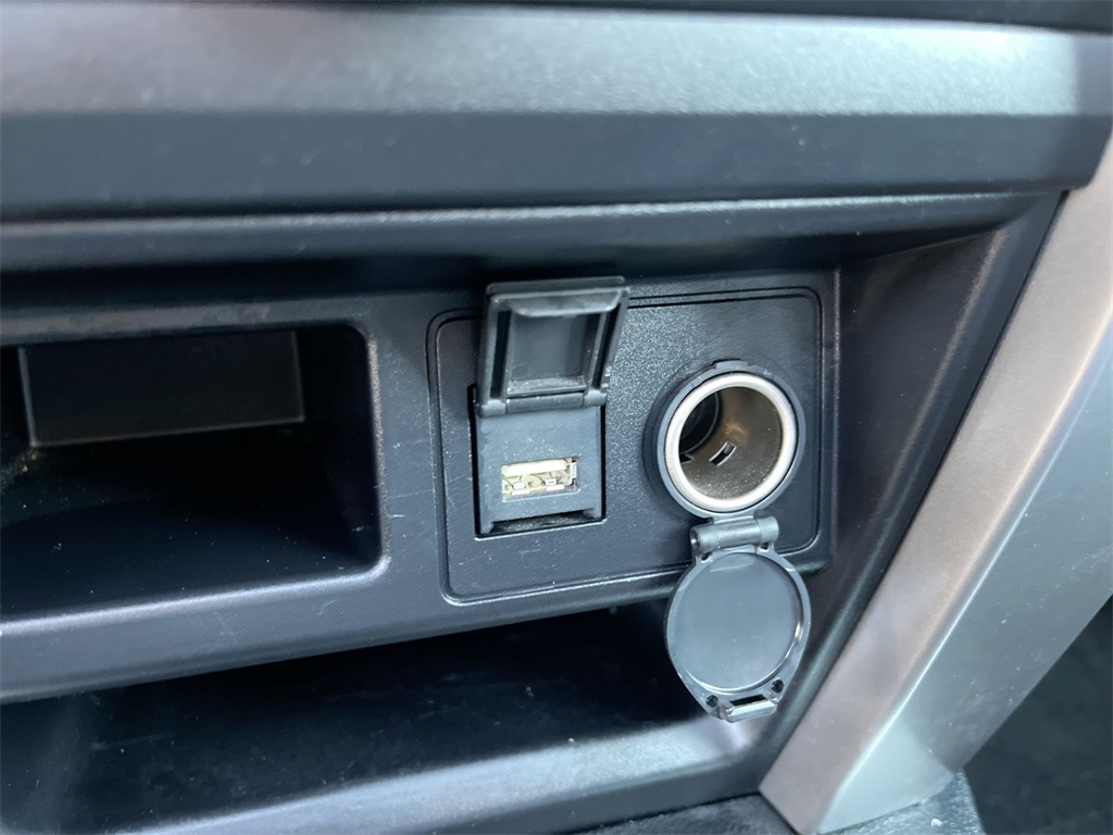 2022 Toyota 4Runner SR5 Premium photo 33