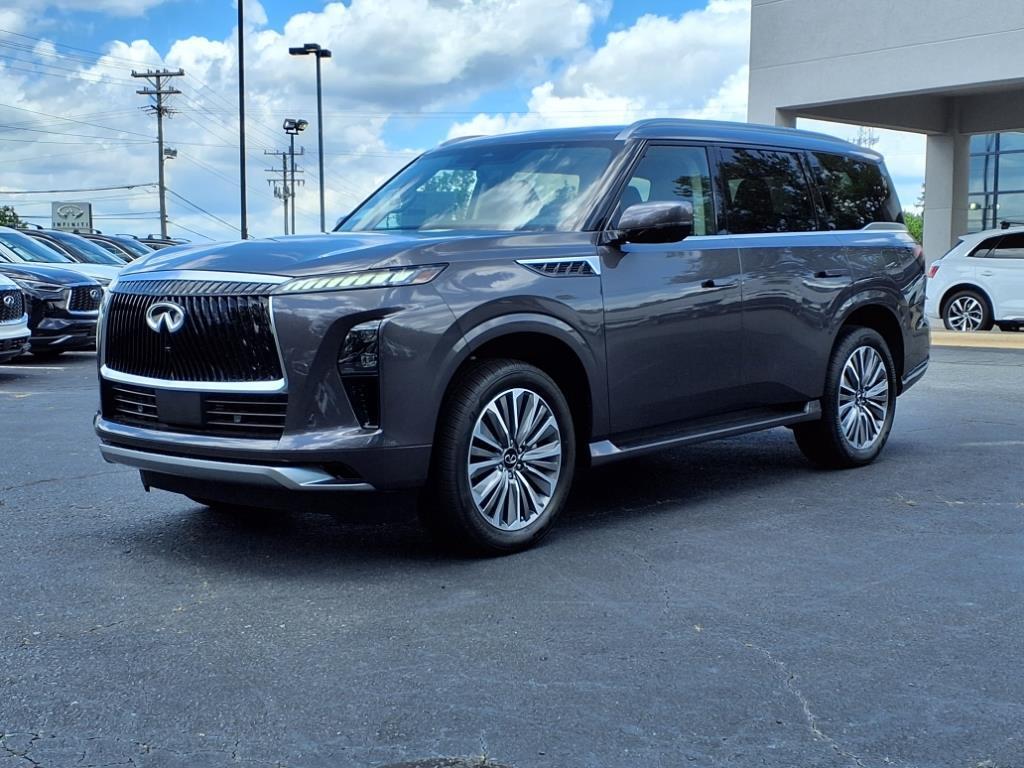 2025 INFINITI QX80 Luxe's photo
