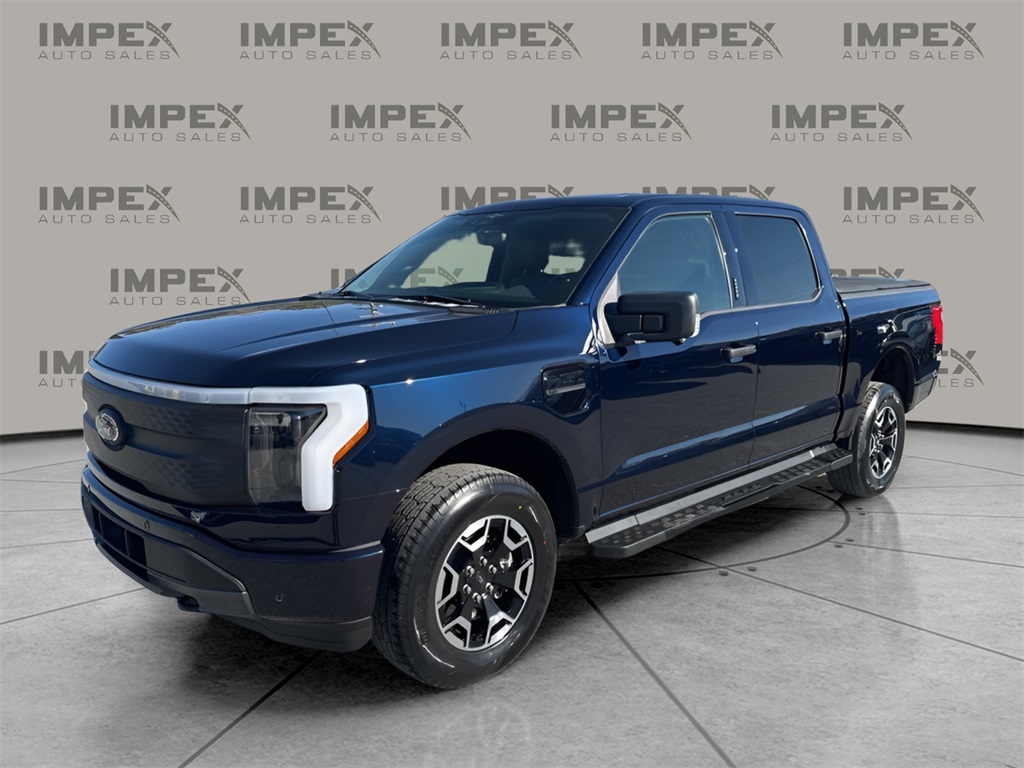 2023 Ford F-150 Lightning XLT