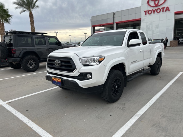 2022 Toyota Tacoma SR5's photo