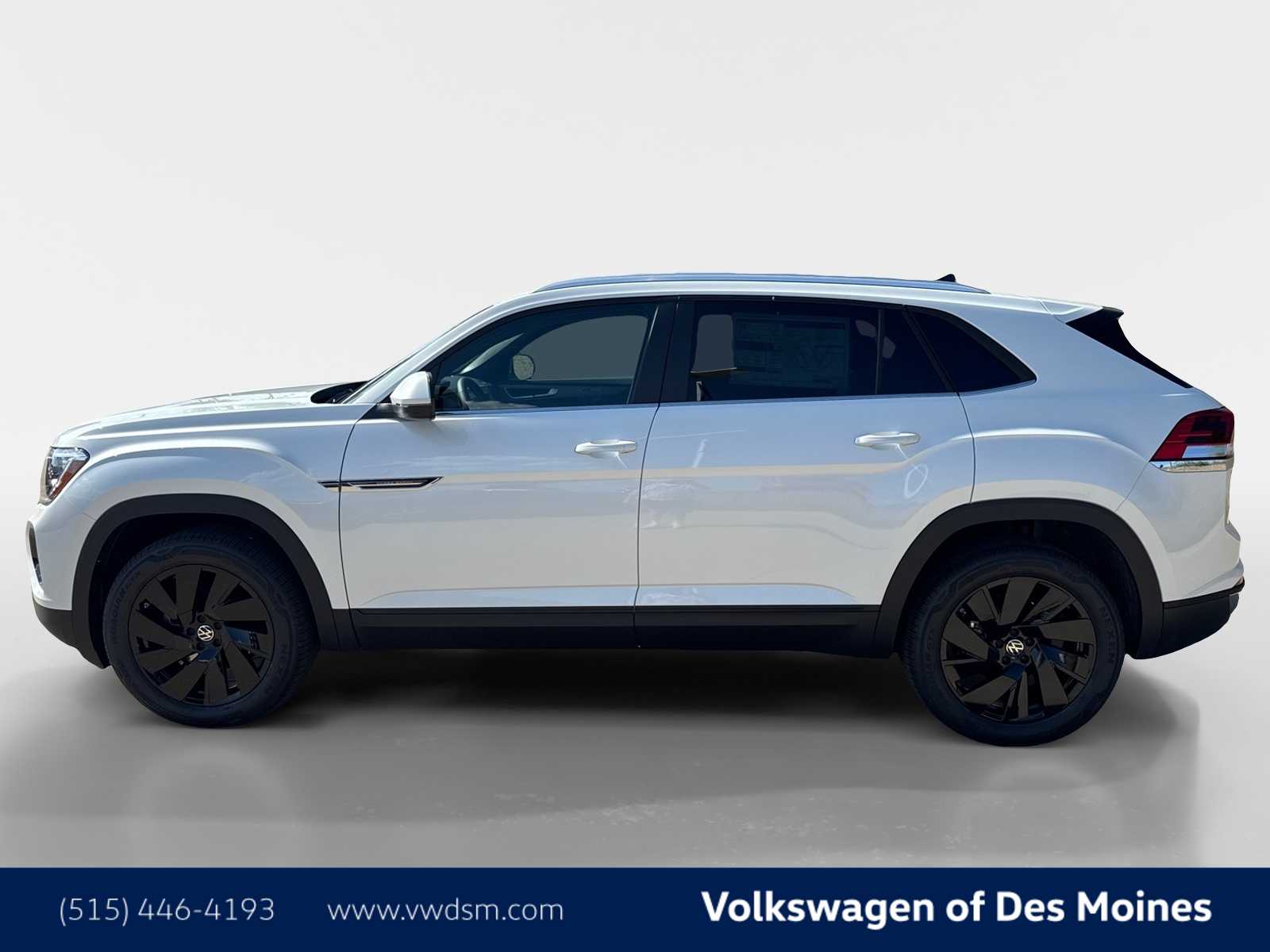 2026 Volkswagen Atlas Cross Sport SE Technology photo 3