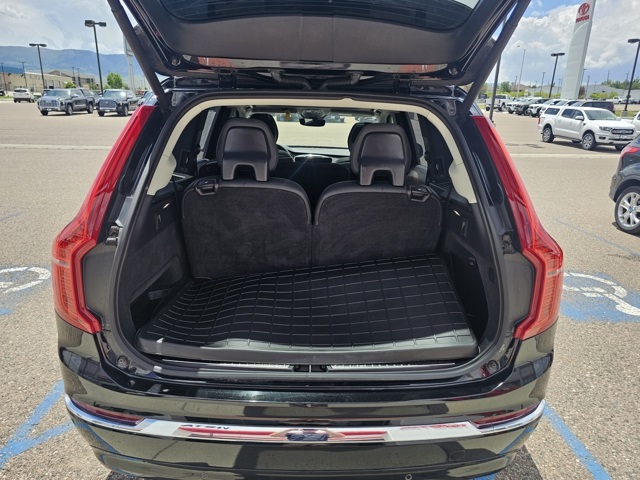 2024 Volvo XC90 B5 Plus photo 4