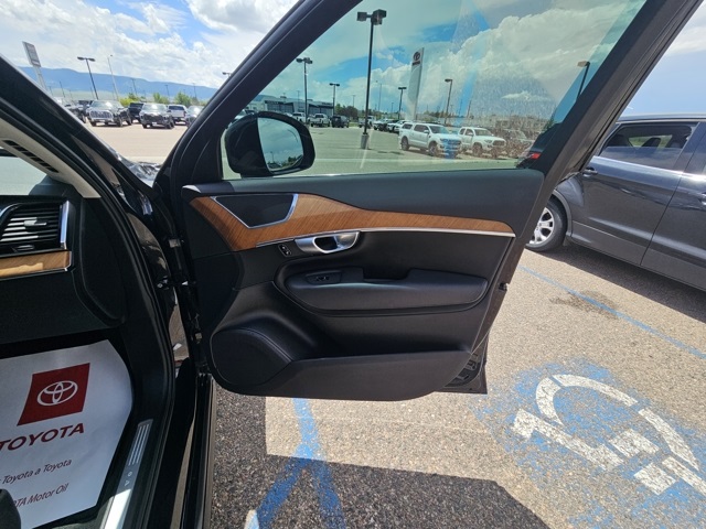 2024 Volvo XC90 B5 Plus photo 20