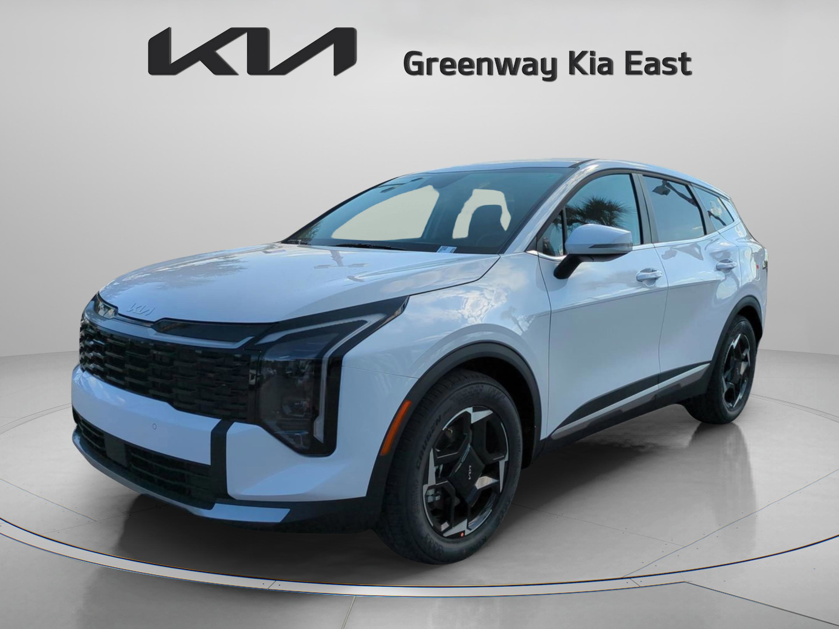 2026 Kia Sportage EX photo 3