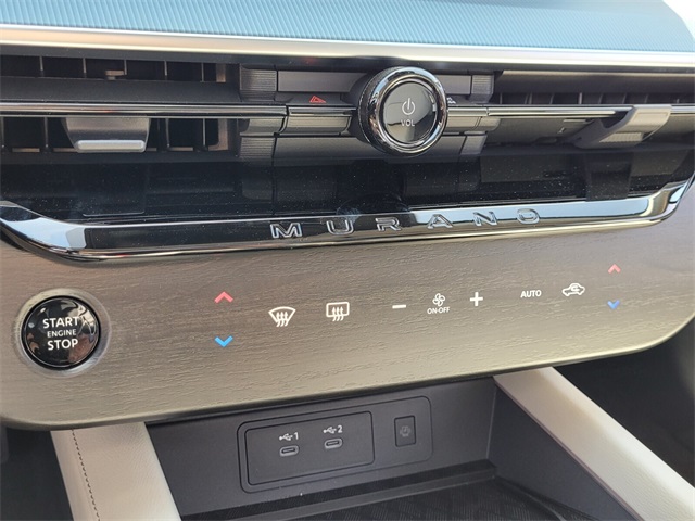 2025 Nissan Murano SL photo 10