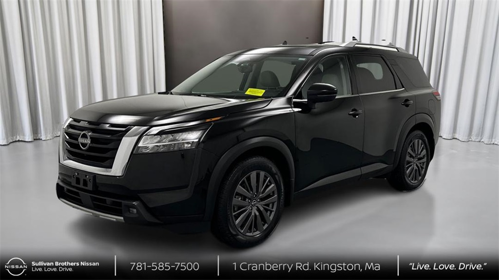 Certified Used 2022 Black Nissan SL image 1