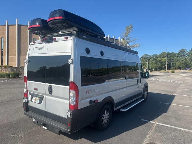 2022 Ram ProMaster 3500 Window Van Cargo Van photo 4