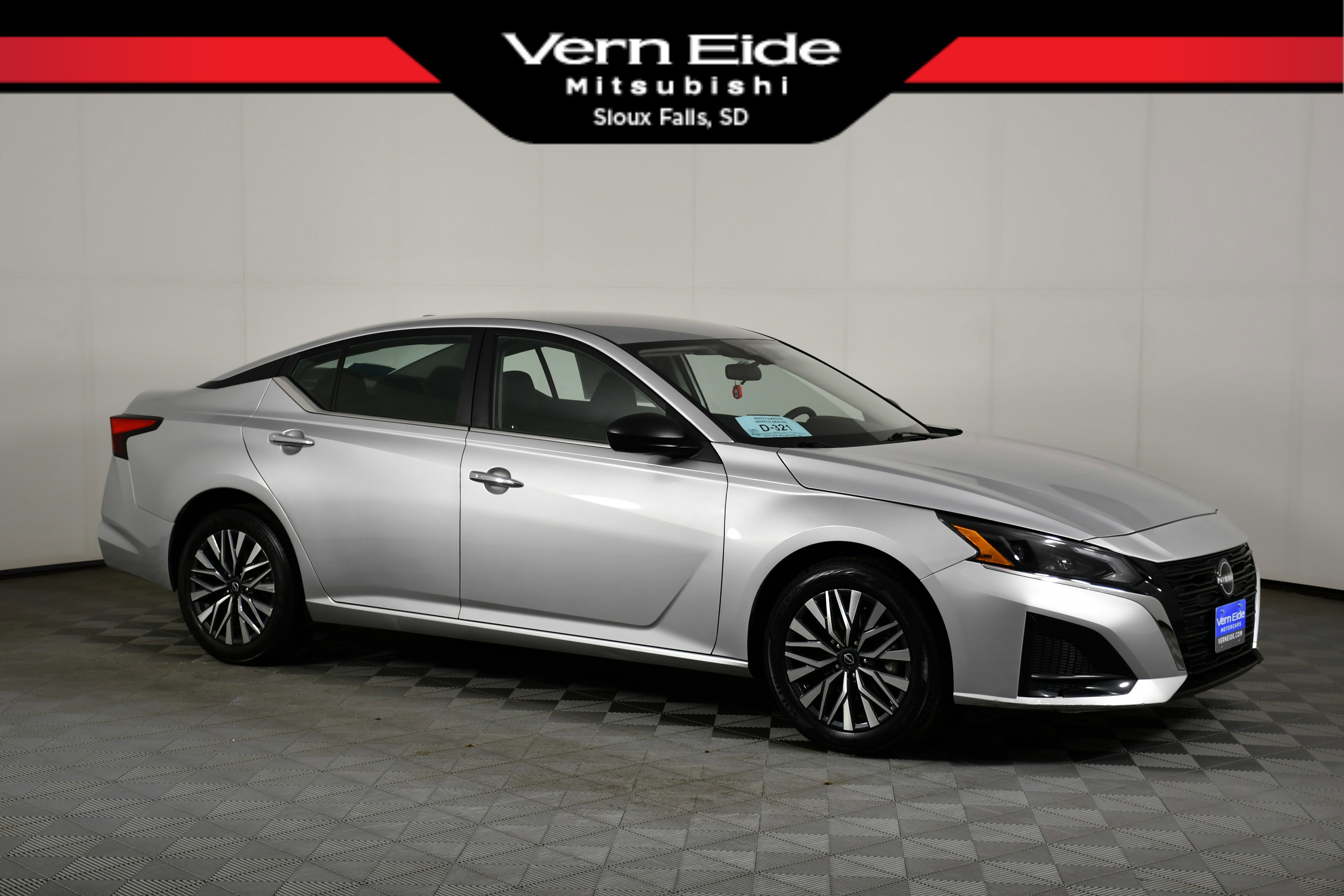 2024 Nissan Altima SV