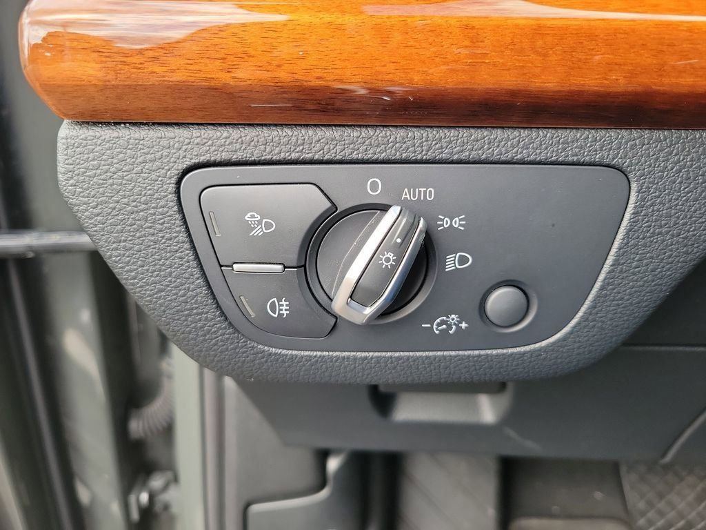 2023 Audi Q5 S line Premium Plus photo 12