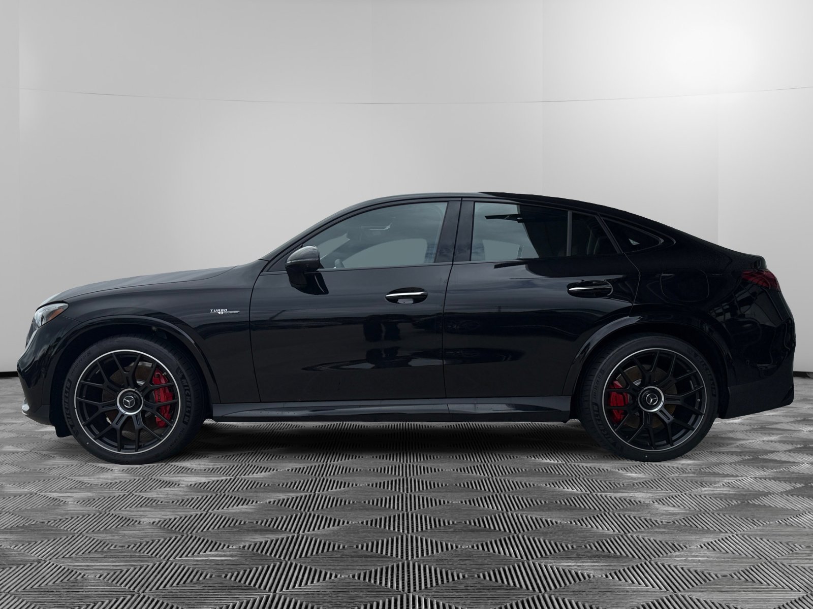 2025 Mercedes Benz GLC AMG 63 S E PERFORMANCE 4MATIC photo 2
