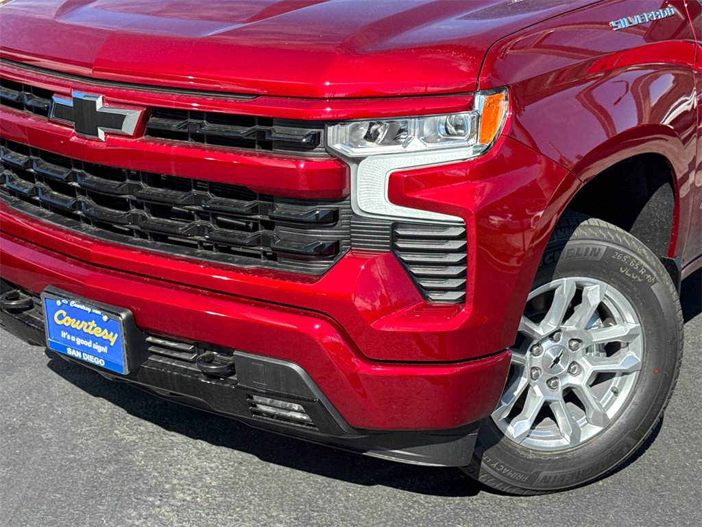 2026 Chevrolet Silverado 1500 RST photo 3
