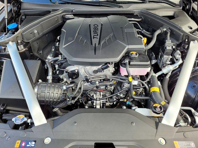 2025 Genesis G70 2.5T photo 19