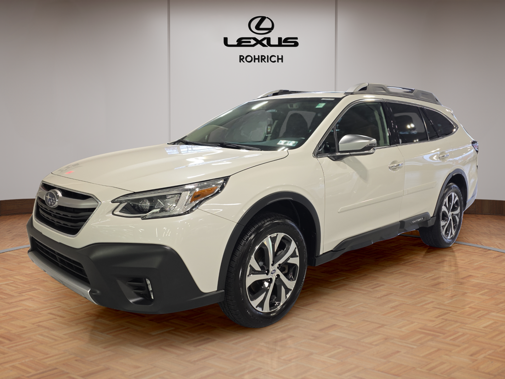 2021 Subaru Outback Touring's photo