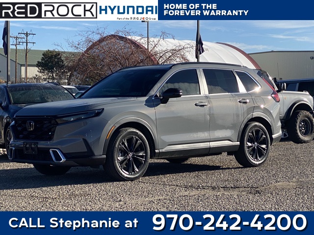 2025 Honda CR-V Sport Touring's photo