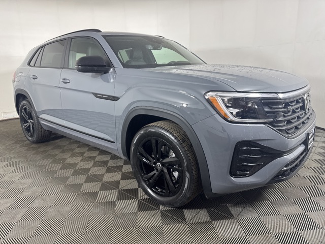 2026 Volkswagen Atlas Cross Sport SEL R-LINE's photo