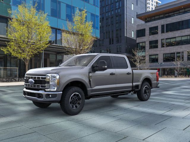 2025 Ford F-350 Super Duty XLT's photo