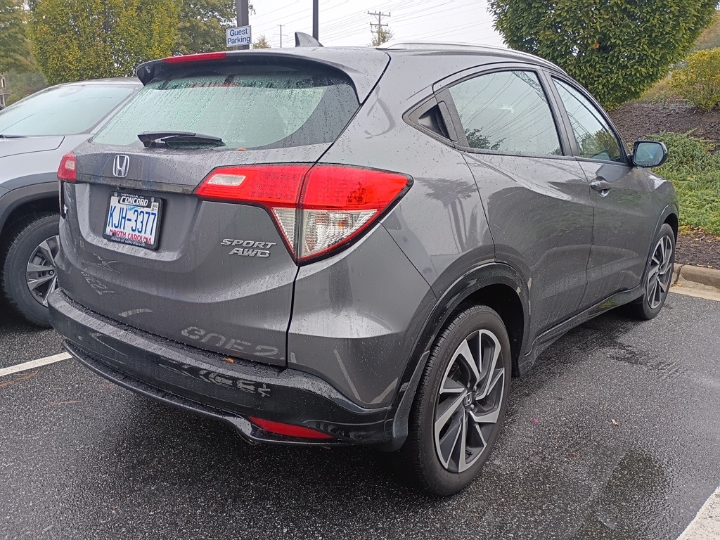 2020 Honda HR-V Sport photo 2