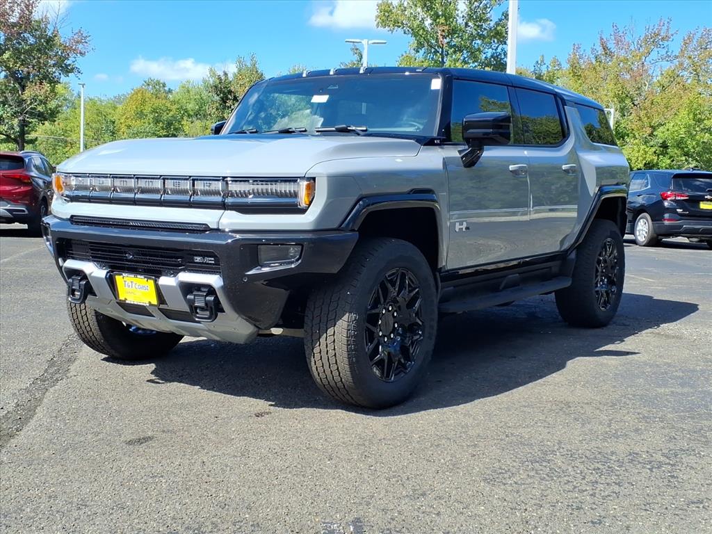 2026 GMC HUMMER EV 2X's photo