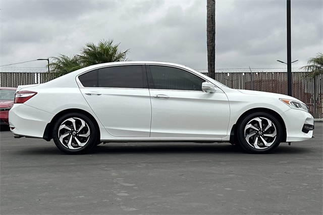 2016 Honda Accord EX-L V6 photo 3