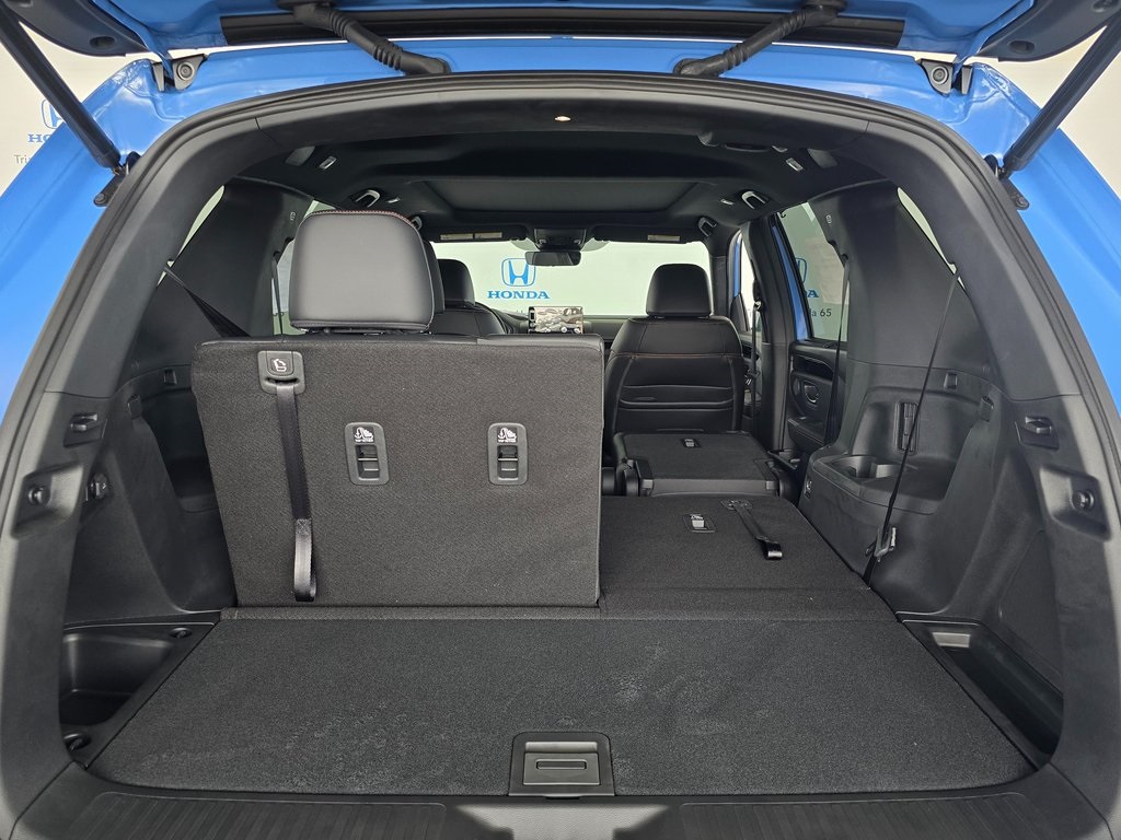 2025 Honda Pilot TrailSport photo 56